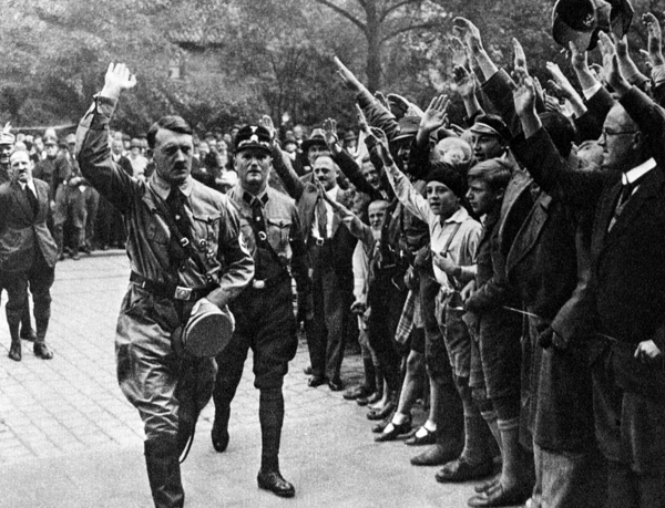 Hitlers väg till makten – läromedel i historia för åk 7,8,9